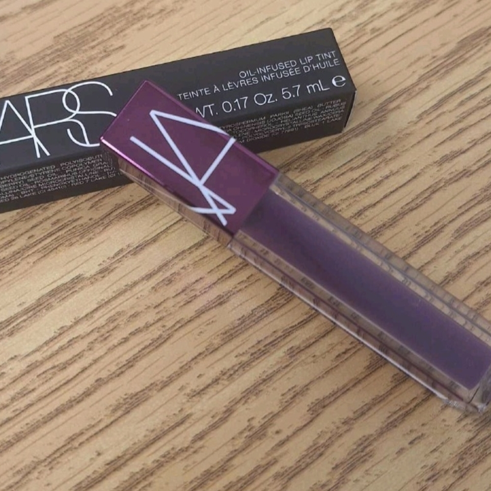 NARS Oil-Infused Lip Tint - Disco Infernal